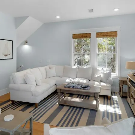 Grayt Tides Villa